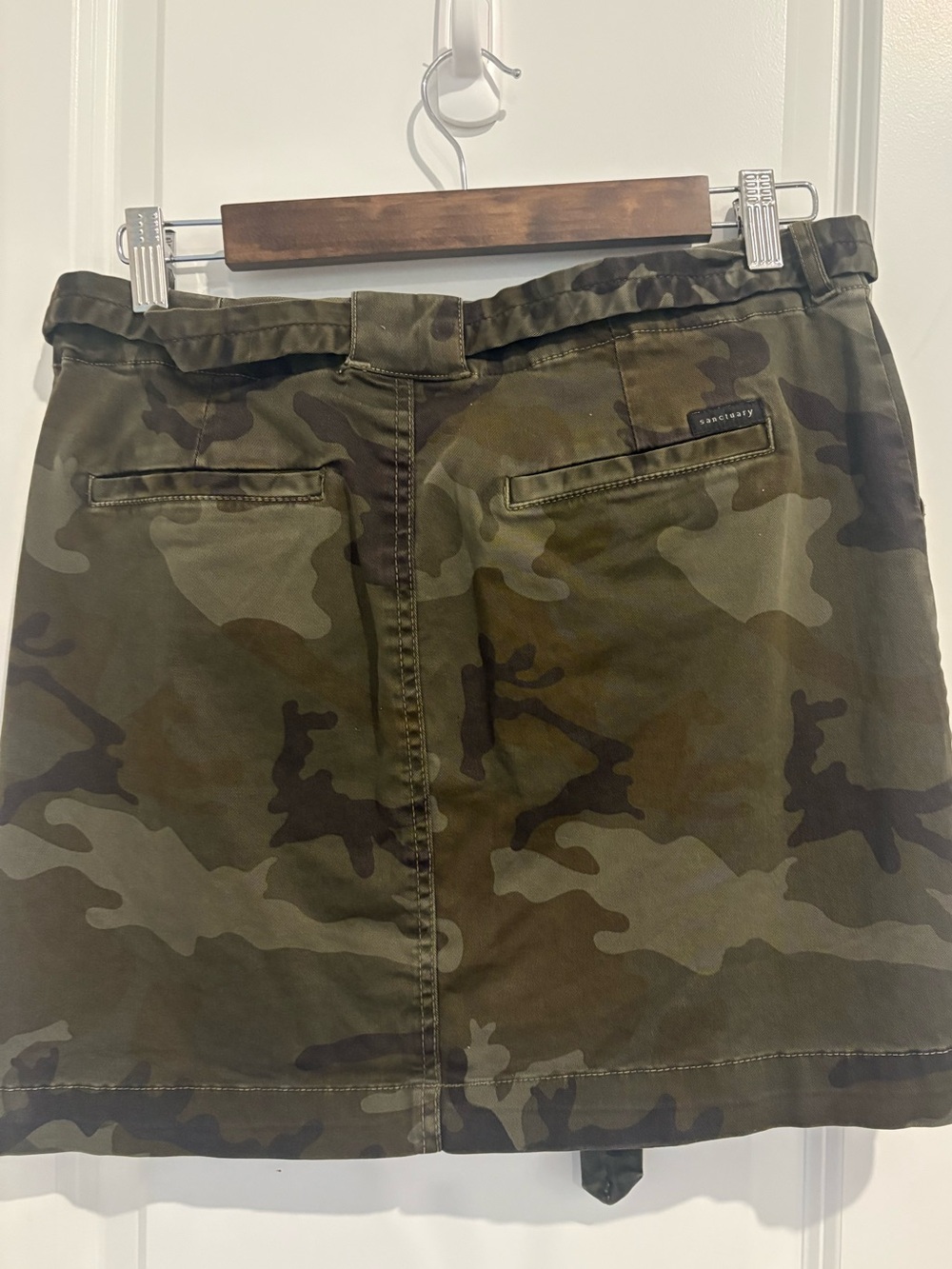 NWT Sanctuary Olive Camo Mini Skirt size 30